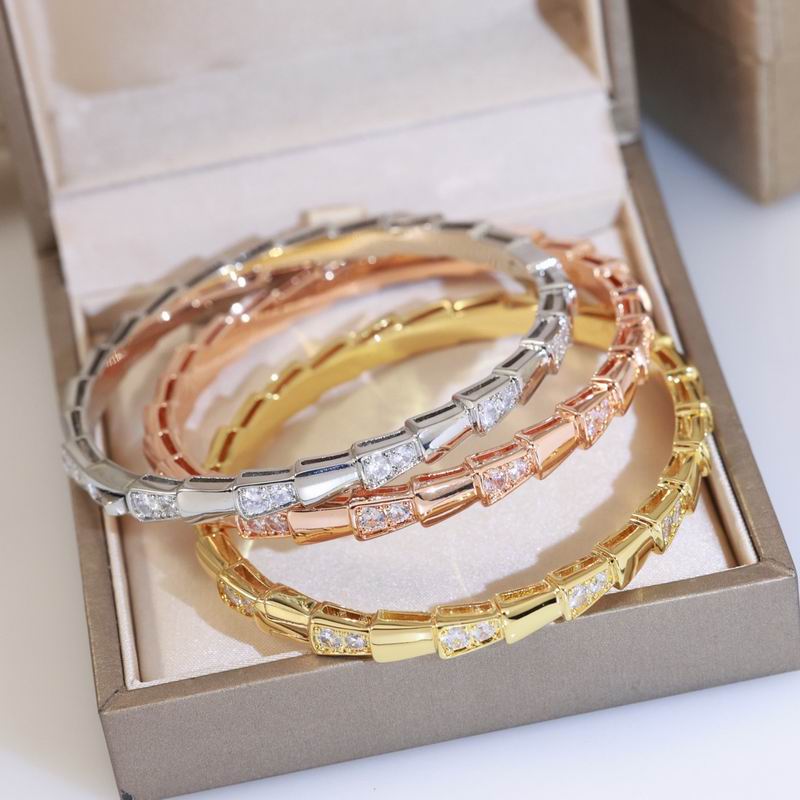 Bvlgari bracelet 12yxx93